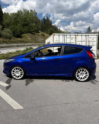 Ford Fiesta ST  2016