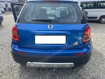 FIAT Sedici 1.9 MJT 4x4 Dynamic