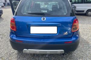 FIAT Sedici 1.9 MJT 4x4 Dynamic