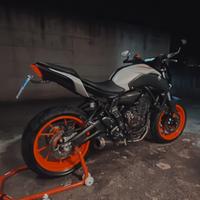 Yamaha Mt 07 depotenziata A2 35kw