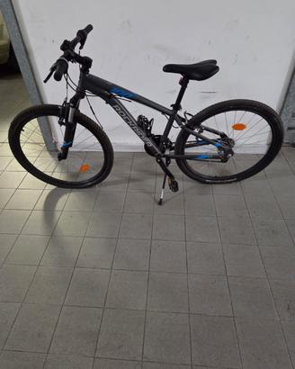 Bicicletta rockrider st100