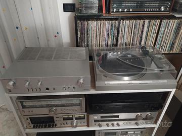 Grundig V1000 e Grundig PS2500
