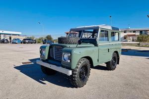 LAND ROVER Defender 88 2.3d 3° Serie RESTAURATO