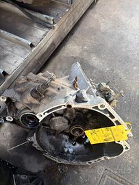 CAMBIO DR 1 1.3 BENZINA ANNO:2009 N