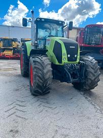 Claas AXION 850 usato