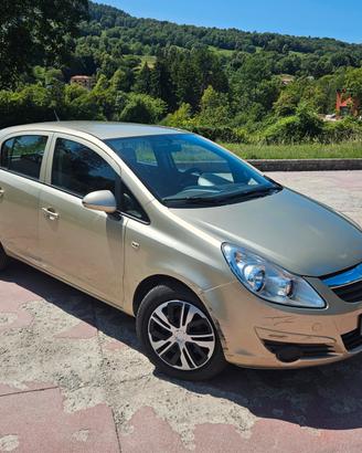 Opel Corsa D 1.2 2009