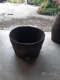 Tino in legno usata per uva circa 80 litri