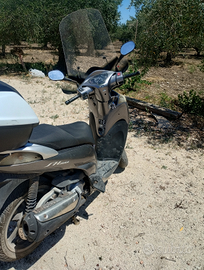 Honda SH 300