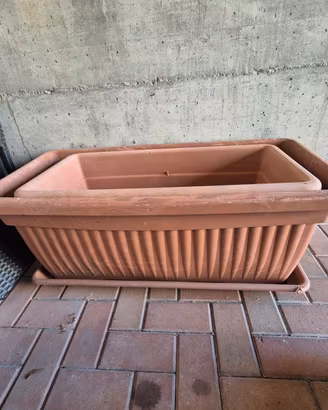 vasi rettanholari in plastica