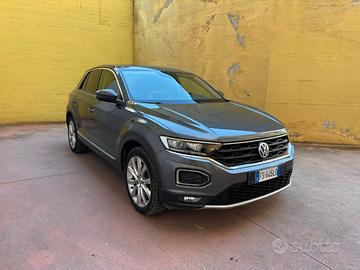VOLKSWAGEN TROC 2.0 4 MOTION 4X4