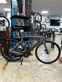 Bianchi oltre race 105 Di2