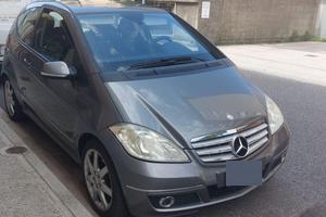 MERCEDES CLASSE A 160 W169 AVANTAGARDE COUPE'