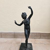 La scultura del Fauno Danzante d'epoca