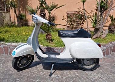 Piaggio Vespa 50 Special (V5B3) - 1982