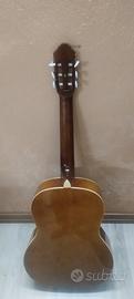 chitarra nuova mai usata