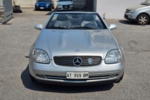 MERCEDES-BENZ SLK 200 192 CV