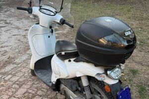 Scouter scarabeo lum 50 2 T Aprilia