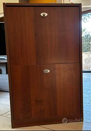 Mobile con asse da stiro