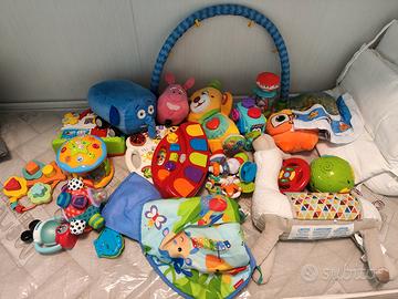Giocattoli per neonati e bambini 0-2 anni