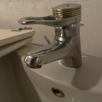 Rubinetteria Grohe con inserti dorati