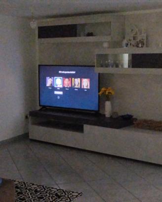 l'intero arredamento