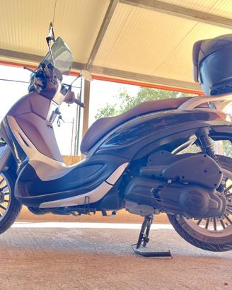 Piaggio Beverly 300