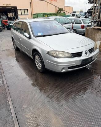 Ricambi Renault Laguna 2a serie 1.9 dCi SW Anno 20