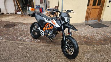 KTM SMCR 690 2019 - A2