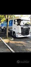 AUTOTRENO SCANIA R650 + RIMORCHIO MENCI