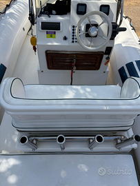 Nautica