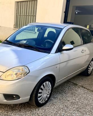 Lancia Ypsilon 1.2 Moda Milano