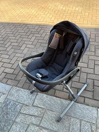 Inglesina ovetto e supporto auto