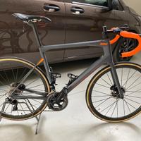 BMC Road machine 01 mis 58 dureAce