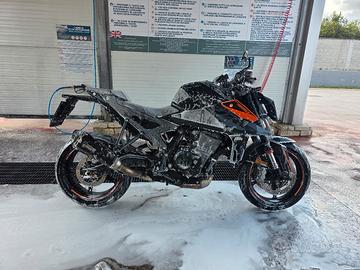 Ktm duke 990 2025 