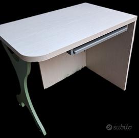 Scrivania 