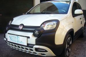 FIAT Panda Cross Pandina 1.0 FireFly Hybrid / GP