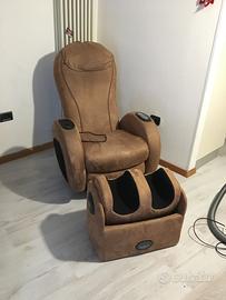 Poltrona e pouf massaggiante