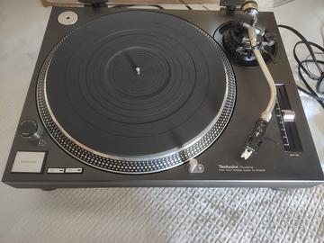 Piatti Technics SL 1210 MK2+Mixer Outline Pro 408