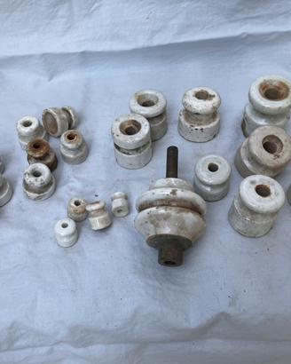 Ceramiche isolanti vintage