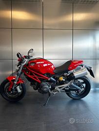 DUCATI MONSTER 696 - 2009