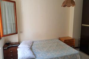 Stanza singola + bagno privato metro B