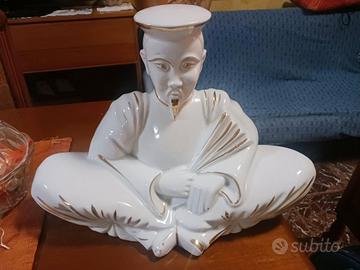 statua in Porcellana 