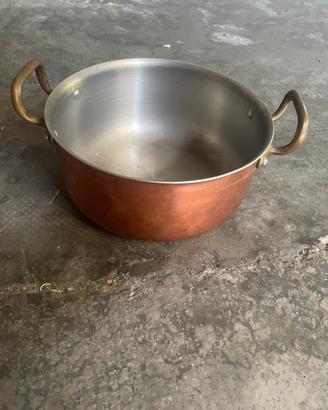 grande casseruola professionale in rame e ottone