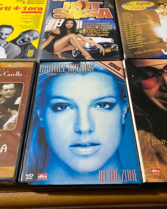 DVD E VHS DI VARIO GENERE.