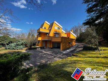 Villa - Arce