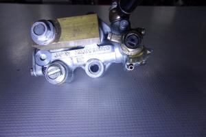 Pompa olio MIKUNI KAWASAKI Z1 Z900 Z1000