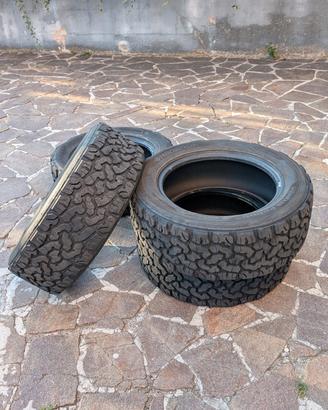 pneumatici tassellati off road 235 55 r17