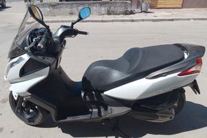 Kymco downtown 300