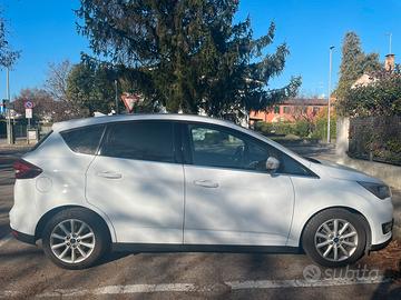 Ford C-Max - Titanium - 2015