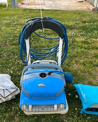 Robot pulisci piscina Dolphin M250